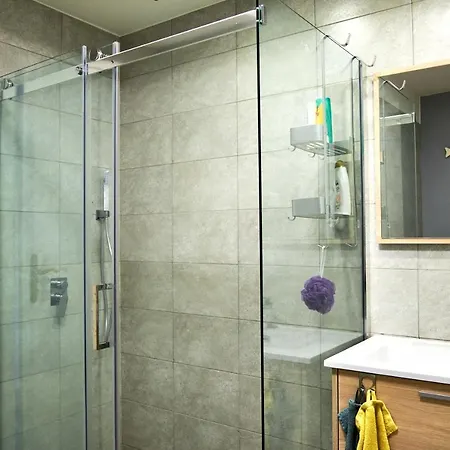 Lovely Historic Center 2-bedrooms Appartamento Verbania